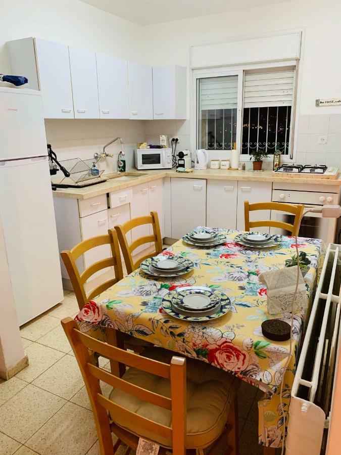 Home Away From Home เยรูซาเลม ภายนอก รูปภาพ